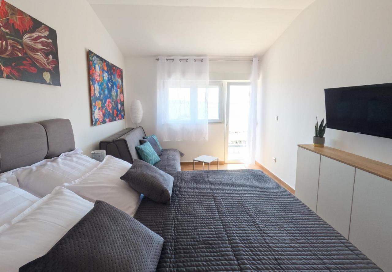 Sea And Mountain View Apartments Duće エクステリア 写真
