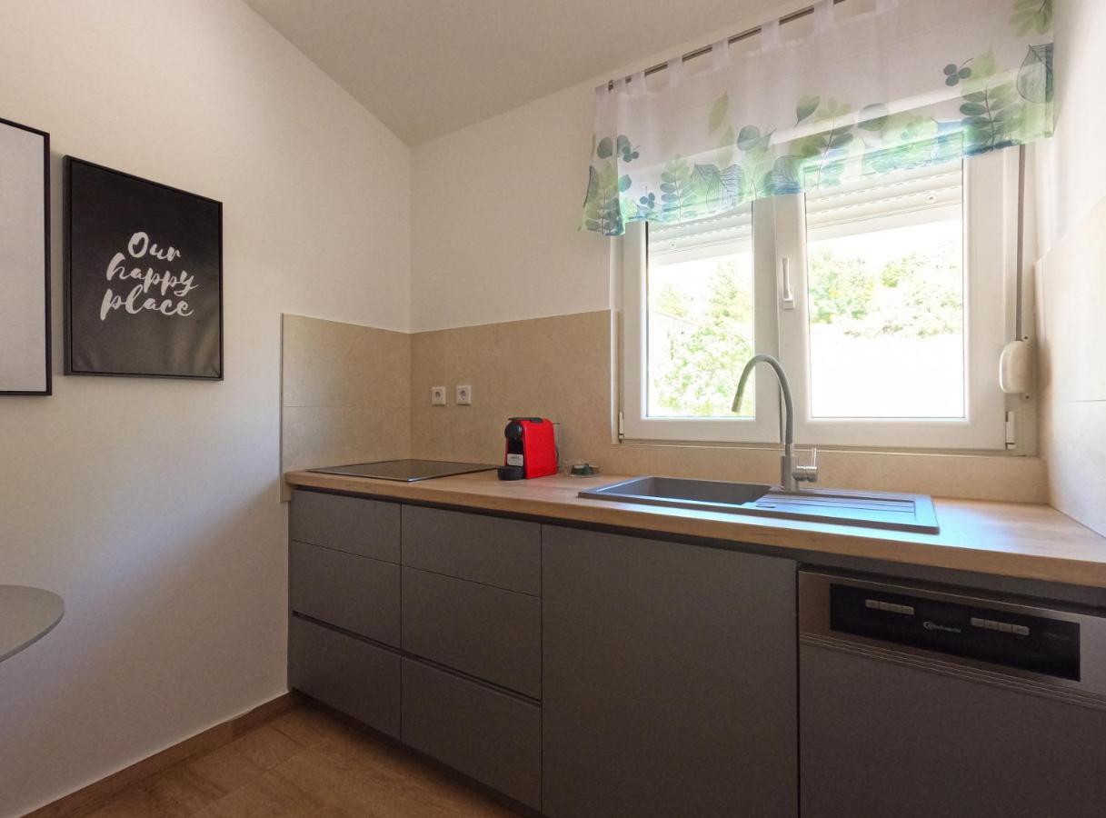 Sea And Mountain View Apartments Duće エクステリア 写真