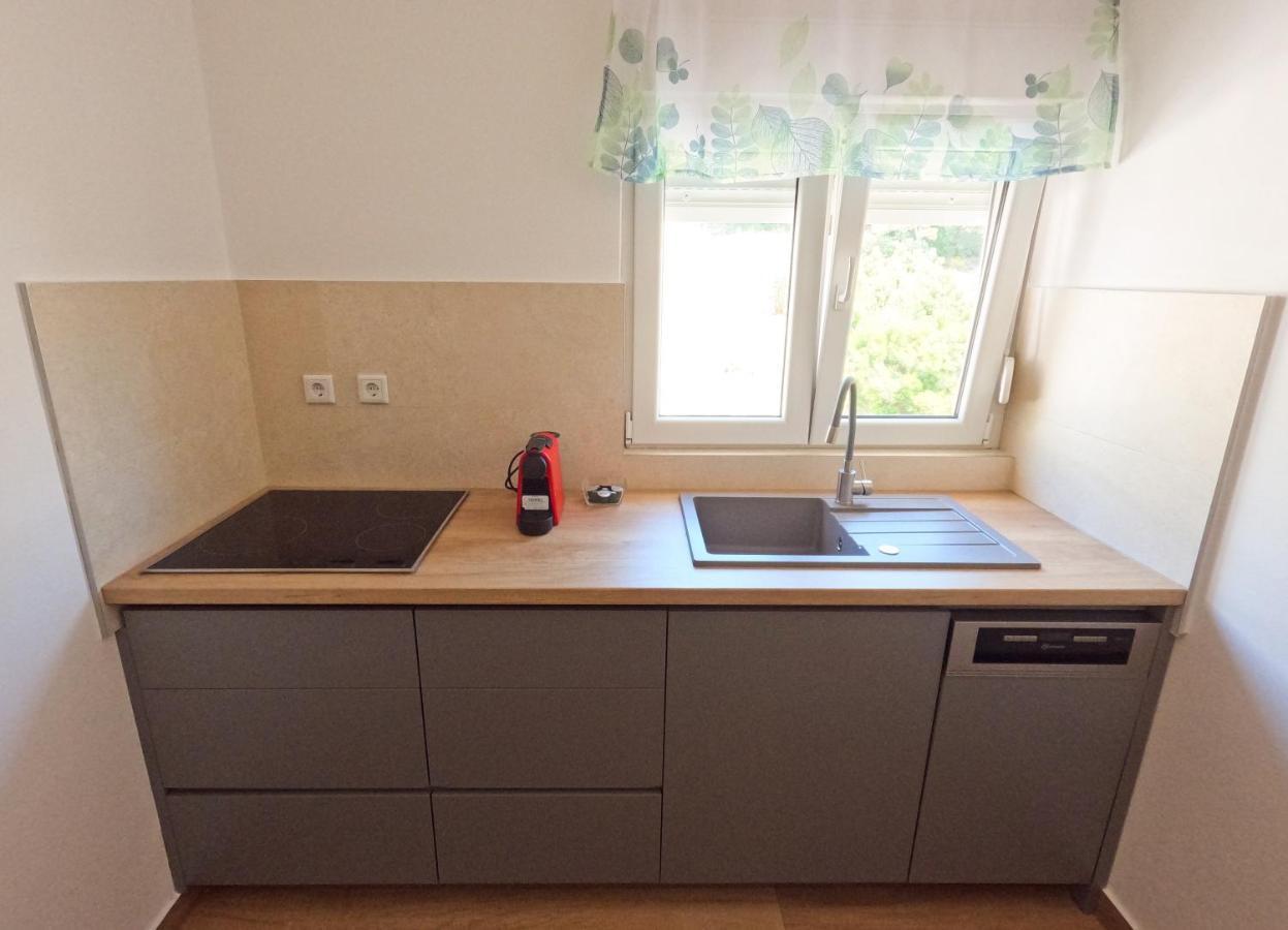 Sea And Mountain View Apartments Duće エクステリア 写真